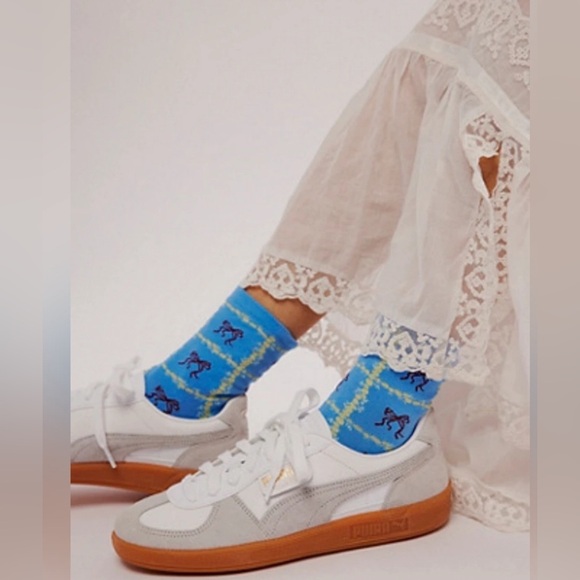 Free People Tie A Bow Ankle Socks. NWT. Light blue - Picture 1 of 4